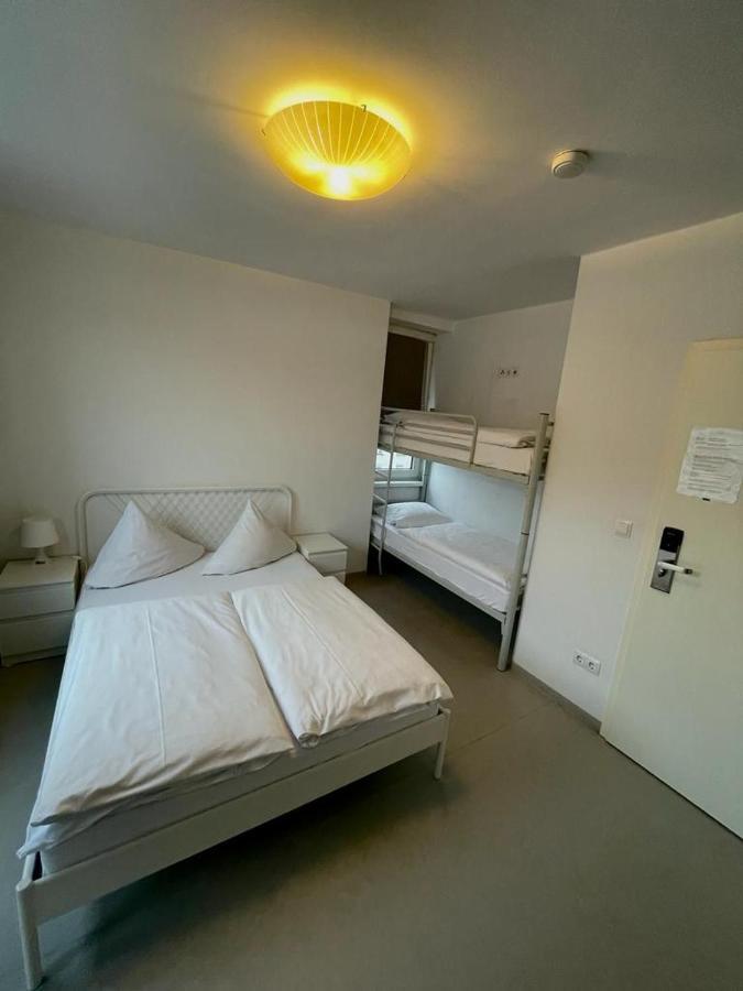 Rixhouse Hostel Берлин Экстерьер фото