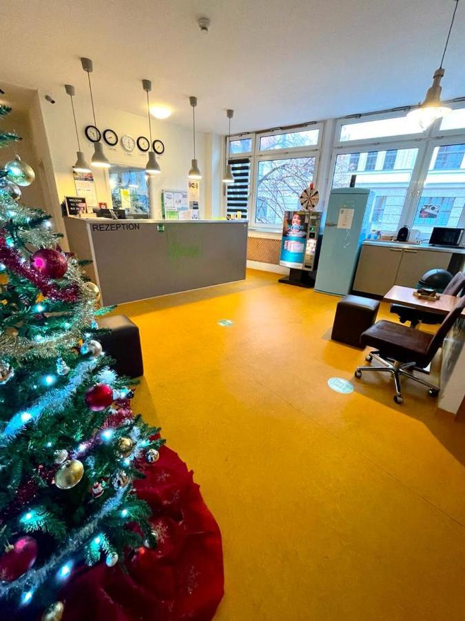 Rixhouse Hostel Берлин Экстерьер фото