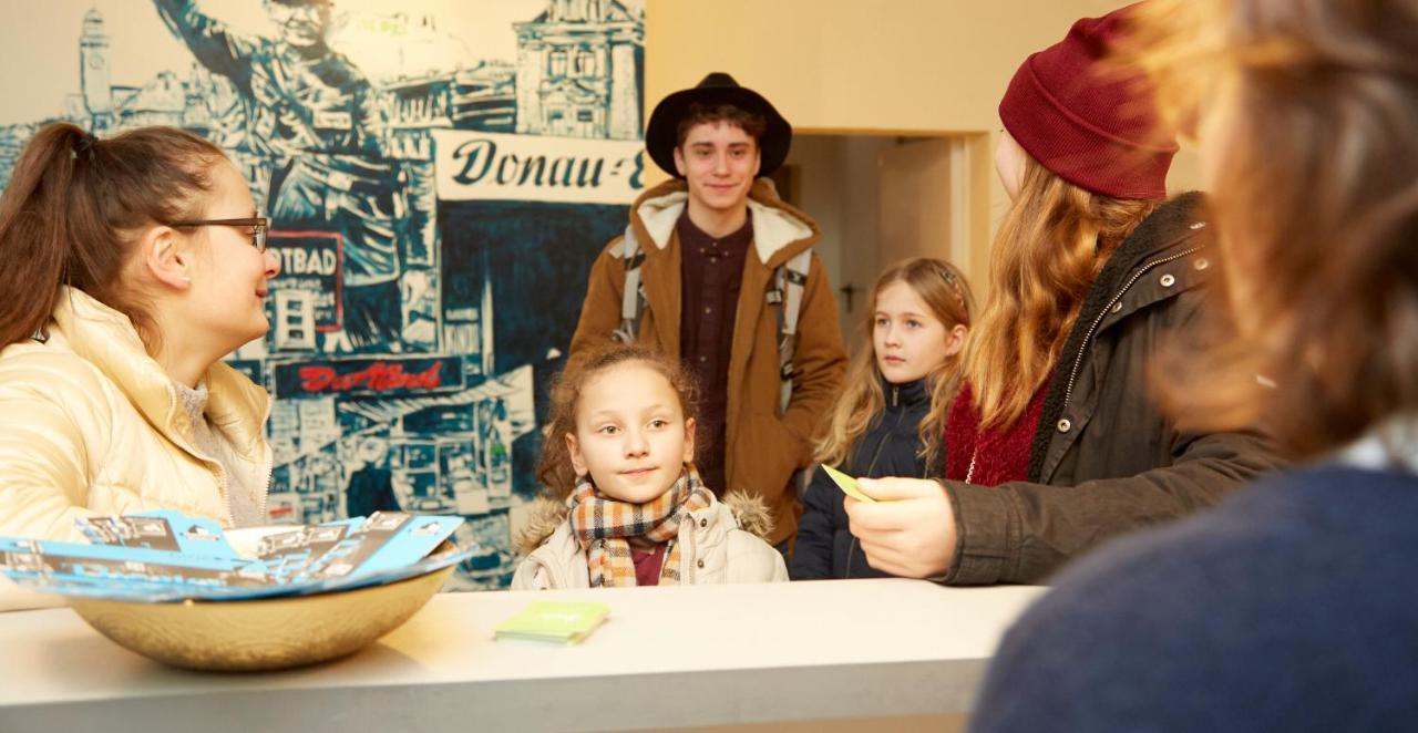 Rixhouse Hostel Берлин Экстерьер фото