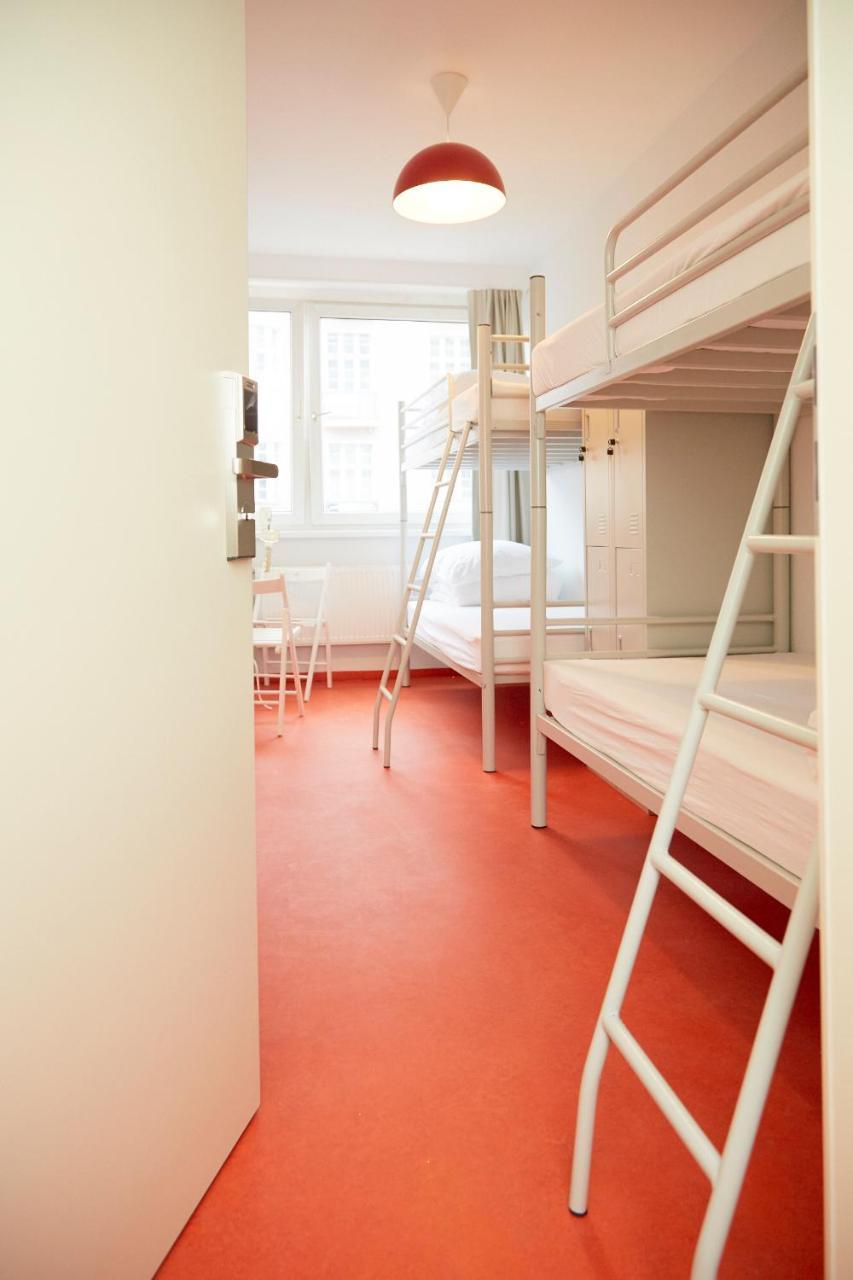 Rixhouse Hostel Берлин Экстерьер фото