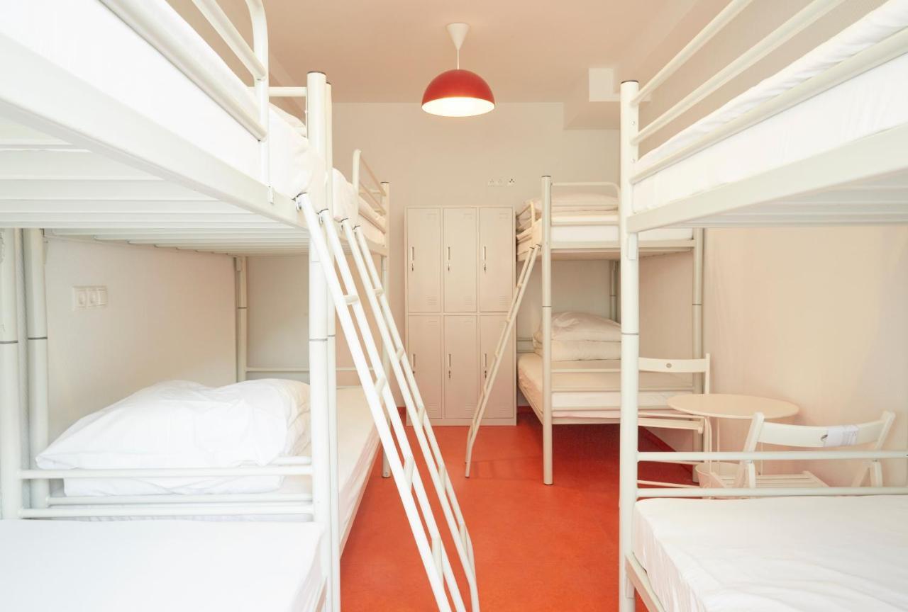 Rixhouse Hostel Берлин Экстерьер фото